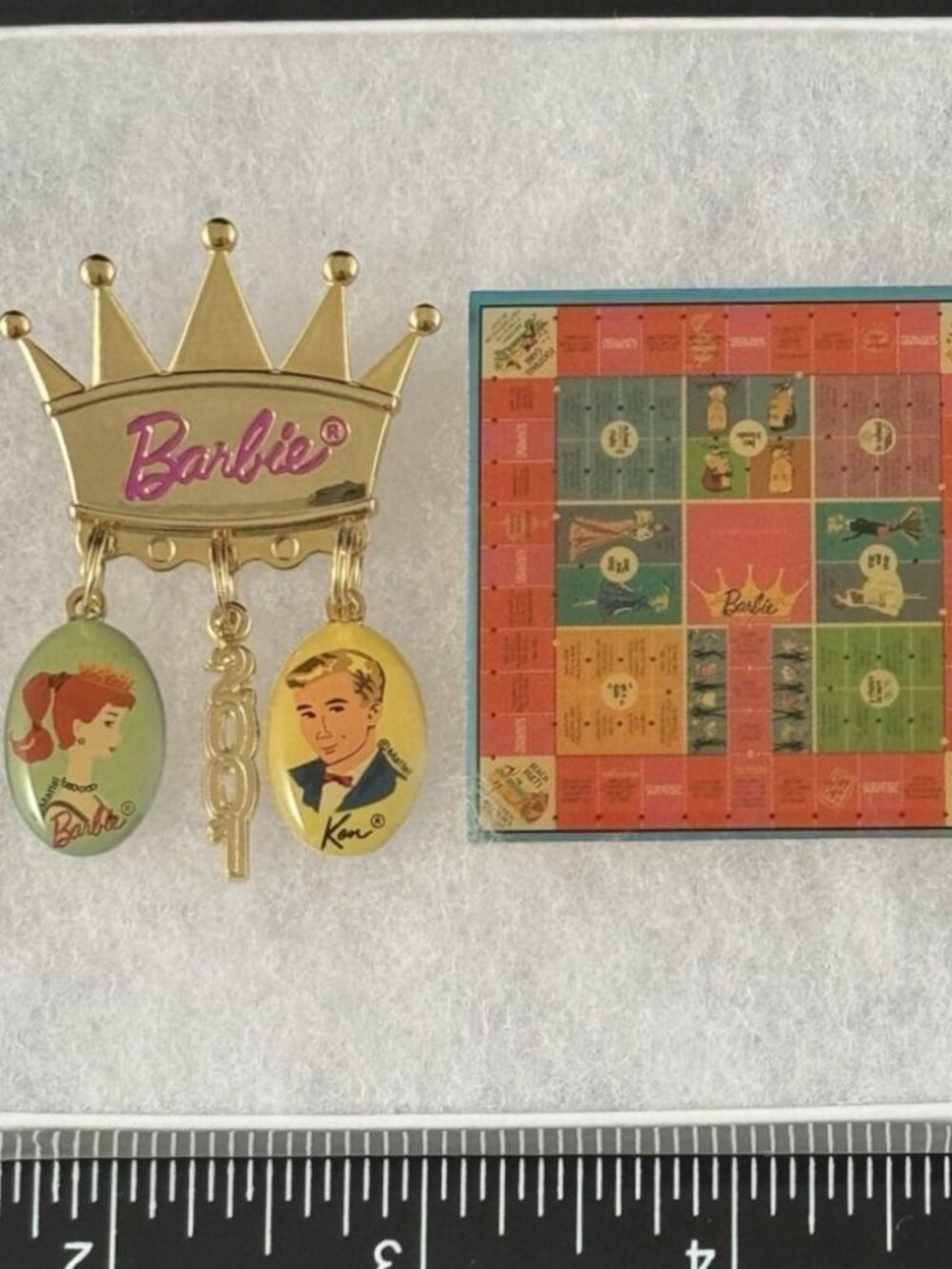 Barbie 2001 Dearborn Queen Of The Prom Convention Crown And Game Board Pin Set